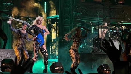 Lady Gaga hipnotiza a 2,1 millones de seguidores en Copacabana