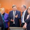 FDP-Chef: "Leere Worthülse": Wegfall von 25 Sonderbeauftragten spart nur Mini-Summe