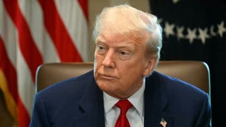 Donald Trump signe un décret pour proposer aux clandestins des vols gratuits vers l'étranger