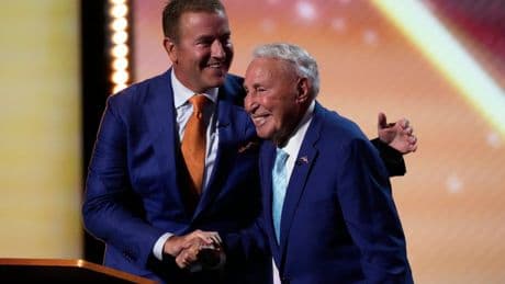 Lee Corso honored at ESPYS as he begins his farewell from 'College GameDay'