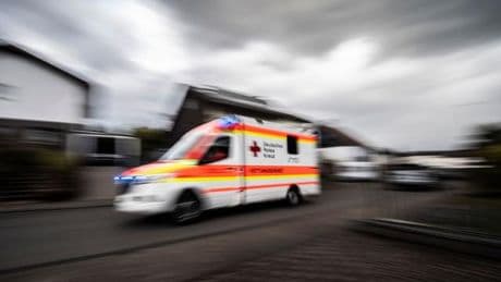 Notfälle: Polizei sucht Zeugen nach Fund von schwer verletztem Mann