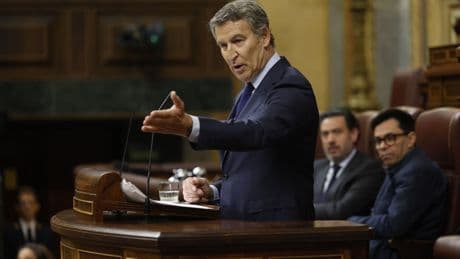 Feijóo noquea a Sánchez: &quot;Sólo tiene una salida, la de confesar, ayudar a devolver el botín y elecciones&quot;