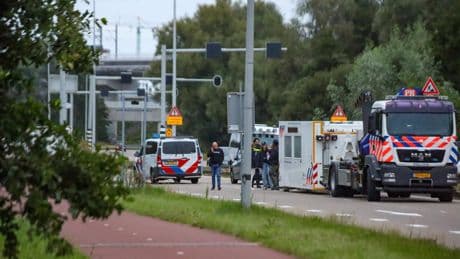 Meisje (17) dood gevonden in Amsterdam, slachtoffer door misdrijf om het leven gekomen