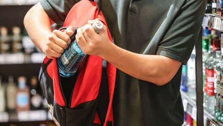 Handelsverband Deutschland beklagt Ladendiebstähle durch organisierte Banden
