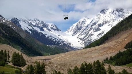 Schweiz: Einsatz der Hilfskräfte nach Gletscherabbruch weiterhin nicht möglich