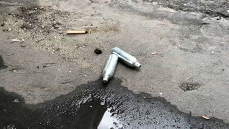 "Gaz hilarant": les intoxications au protoxyde d'azote sont en "hausse continue", alerte pour les femmes enceintes