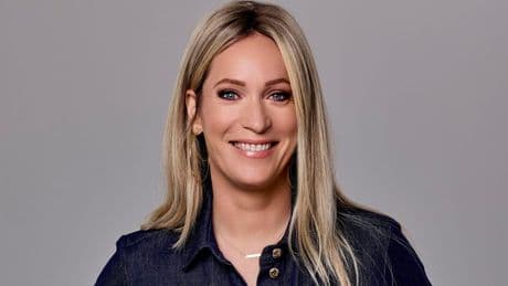 Hélène Hendriks mist start nieuw seizoen eigen talkshow De oranjezomer door operatie
