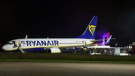Mirror Daily Digest: Top stories from 'dangerous' Ryanair flight to free school meals