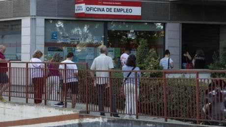 Los parados perderán 90 euros al mes del subsidio del SEPE a partir del año de prestación