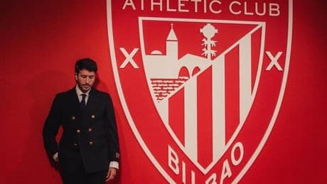 Sebastián Yatra se ofrece al Athletic: «Tengo apellidos vascos y mira qué goles meto»