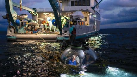 David Attenborough, un auténtico capitán Nemo que nos sumerge en los confines del mundo submarino