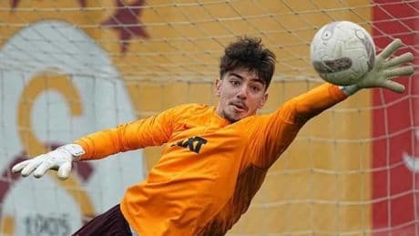 Galatasaray'ın genç kalecisi Jankat Yılmaz'dan Muslera için dikkat çeken sözler!