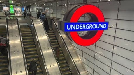Several London Underground lines suspended after power cut