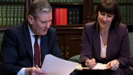 Britain on 'road to bankruptcy' under Rachel Reeves, warn experts