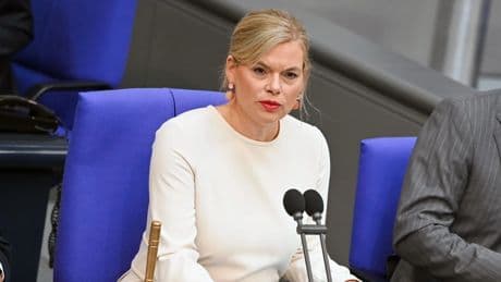 Liveblog Bundespolitik: Mehr Debatte, weniger Pöbelei