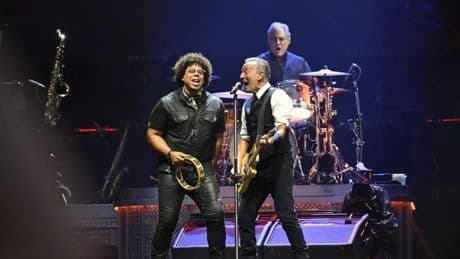 Springsteen puede con los truenos: otra noche épica en San Sebastián