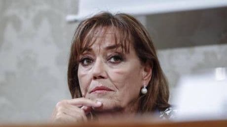 Rapina choc nella villa di Bernardini de Pace. "Mi sono sentita stuprata". Botte al custode