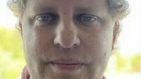 Horror-Arzt sitzt in Berlin in U-Haft - Killer-Arzt wegen 15-fachen Mordes angeklagt