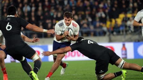 EN DIRECT - Nouvelle-Zélande - France : 26 points d’écart à la pause, les Bleus en souffrance