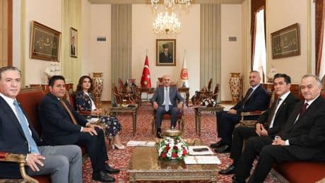 TBMM Başkanı Kurtulmuş, Meclis’te grubu bulunan siyasi partilerin grup başkanvekillerini kabul etti