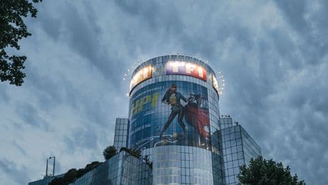Netflix Dips Its Toe Into Old-Fashioned TV With TF1 Deal