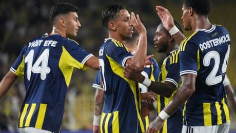 Fenerbahçe tek golle Lazio'yu mağlup etti
