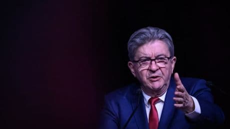 Budget 2026: Jean-Luc Mélenchon affirme que "le peuple de France est traité comme la Grèce en 2010"