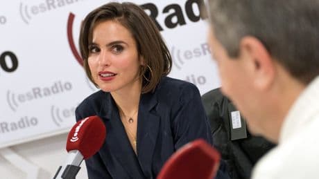 El momento más sincero de Verónica Echegui en esRadio: &quot;A mí me parece tan importante la muerte como la vida&quot;