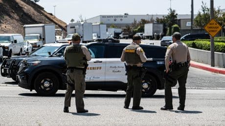 Los Angeles'ta dehşet anları: Aracıyla kalabalığa daldı