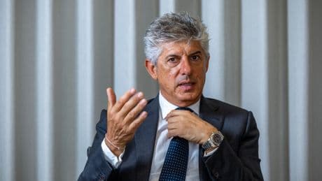 Cellnex reduce sus pérdidas a 115 millones en el primer semestre
