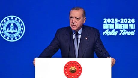 Cumhurbaşkanı Erdoğan: İzmir'deki saldırganın bağlantıları araştırılıyor