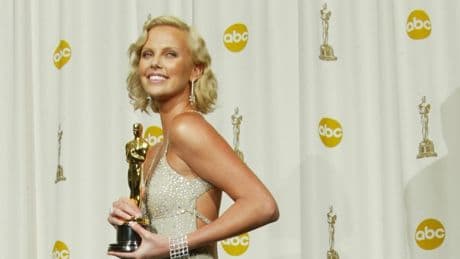 Charlize Theron, la diva di Hollywood compie 50 anni