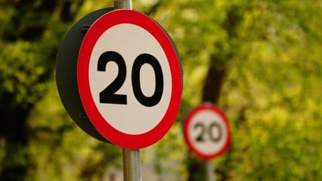 Speed limits of 10mph would reduce road deaths, charity report finds