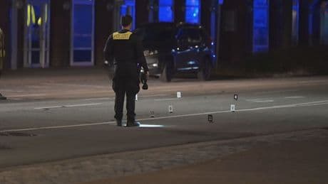 Mann (48) in Delmenhorst schwer verletzt - Unbekannte schießen auf E-Scooter-Fahrer