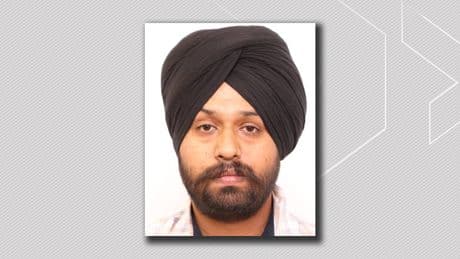 Former Uber driver charged with sexually assaulting passenger in Edmonton