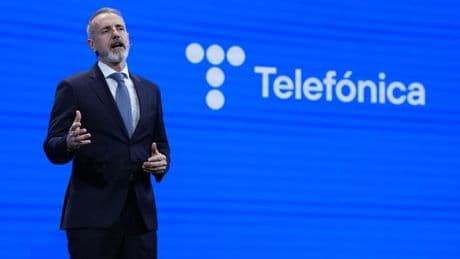 Telefónica pierde 1.355 millones hasta junio por el impacto de la venta de negocios de Latinoamérica