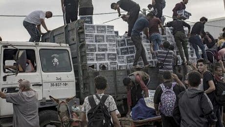 Gaza, l’Onu denuncia: «Gli aiuti non arrivano, vengono bloccati da milizie armate»