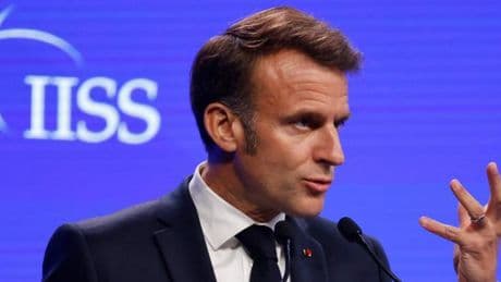 Und dann stellt Macron seine Vision einer neuen Weltordnung vor