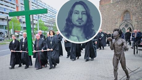 Karfreitagsprozession In Berlin stirbt die Kirche besonders häßlich
