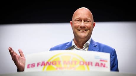 Thomas Kemmerich: Thüringens Ex-Ministerpräsident tritt aus FDP aus