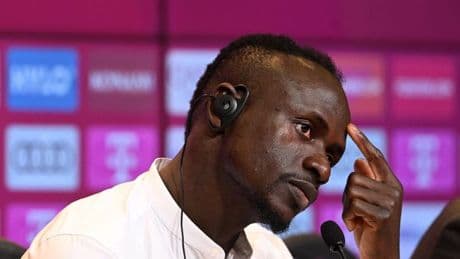 Sadio Mane's three-word reply to Premier League transfer after Man Utd contract agreement