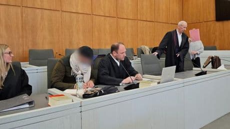 Uni-Noten für 90.000 Euro manipuliert – Angeklagte müssen ins Gefängnis