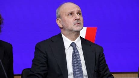 Il ministro asintomatico con la variante Badoglio