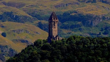 Stirling tourist attractions close and  bus service suspended as Storm Floris sweeps in