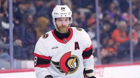 Giroux staying with Senators, source says as Blue Jackets re-sign Fabbro