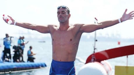 Mondiali di nuoto a Singapore, Gregorio Paltrinieri conquista l'argento nella 10 km: «Gara perfetta in condizioni estreme»