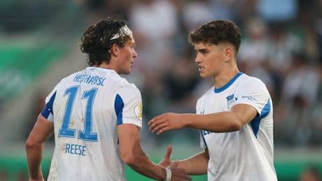 Hertha glücklich weiter und Mainz siegt dank Freistoß