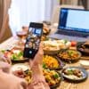 Influencer moet 38.000 euro aan uitkering terug betalen: ‘Wist niet dat ik wat fouts deed’