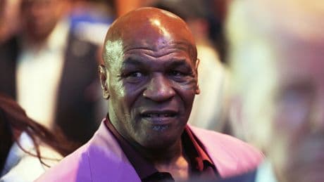 Mike Tyson to set fight Floyd Mayweather in boxing bombshell