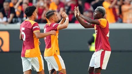 Galatasaray, Avusturya'daki ilk sınavında 2 golle kazandı!